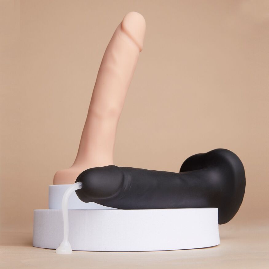 Чорний фалоімітатор, що кінчає Strap-On-Me Squirting Cum Dildo Realistic Black, діам. 3,5 см, силікон