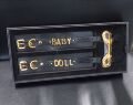 Наручники с надписью BABY DOLL от UPKO из итальянской кожи, черные с золотой фурнитурой