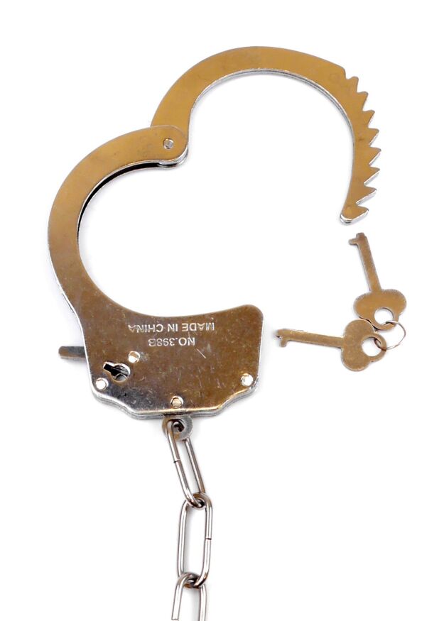 Наручники белый металл с мехом plush handcuffs