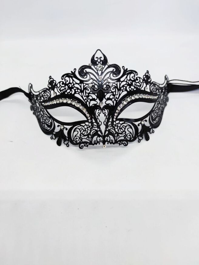 Маска на глаза Eye mask metal black
