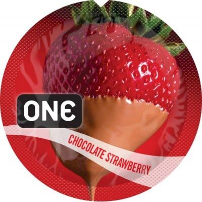Презерватив One FlavorWaves Chocolate Strawberry шоколда с клубникой