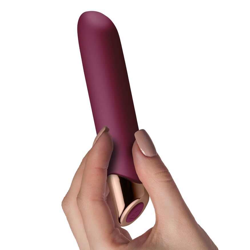 Мощный вибратор Rocks Off Chaiamo Burgundy, soft-touch силикон, до 3-х часов работы, водостойкий (мятая упаковка!!!)