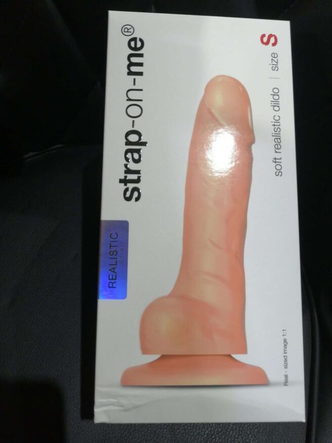Реалистичный фаллоимитатор Strap-On-Me SOFT REALISTIC DILDO Vanilla - Size S (мятая упаковка)