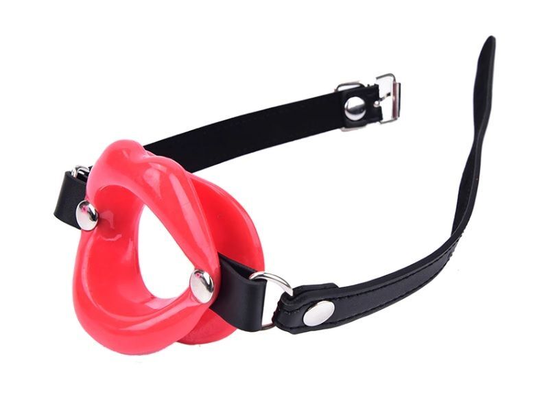 Кляп-губы на ремешке RED O-RING MOUTH GAG