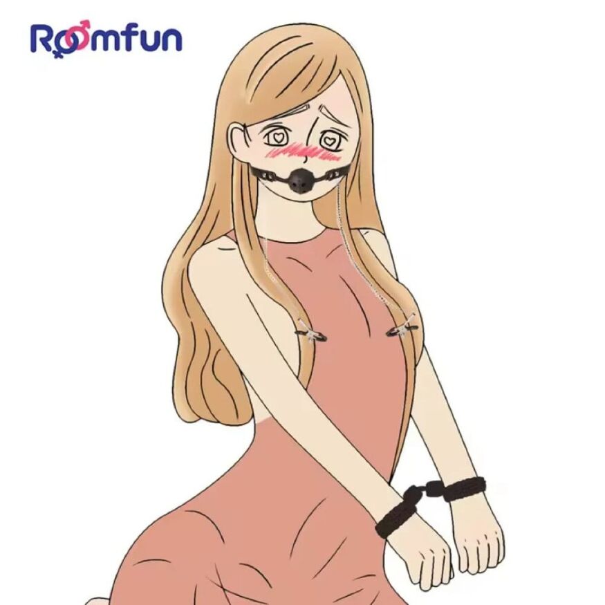 Кляп-кулька з отворами Roomfun та затискачами для сосків, чорний