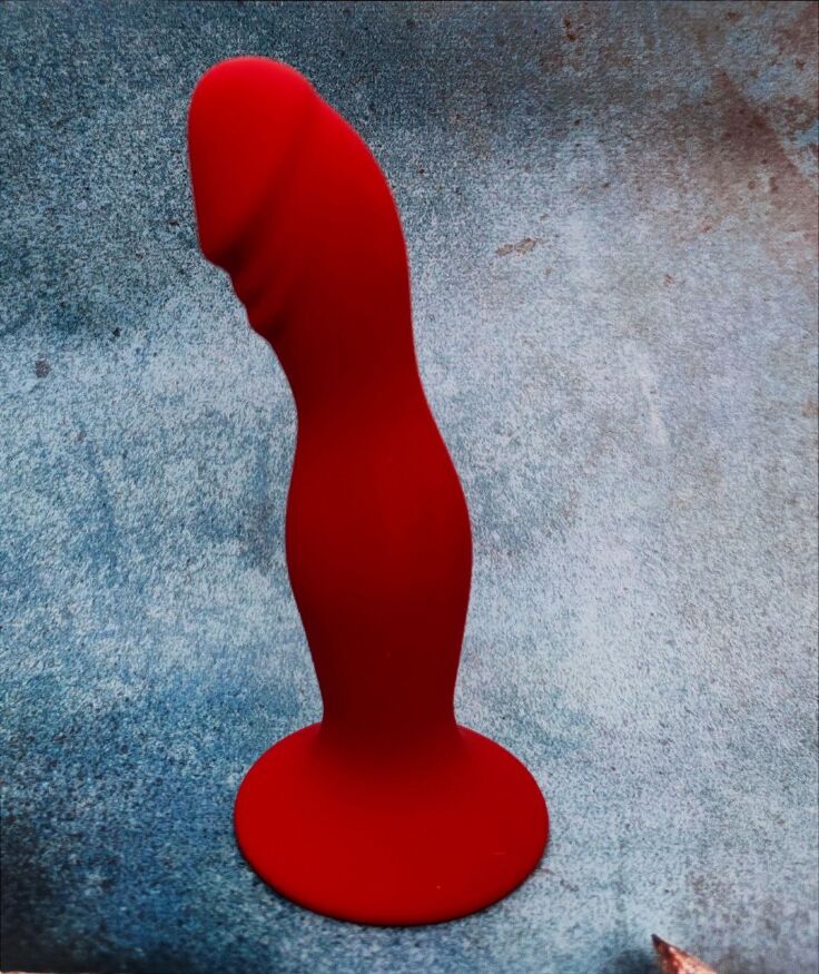 Анальный плаг- фаллоимитатор Loveshop RED 16 * 3.5 см