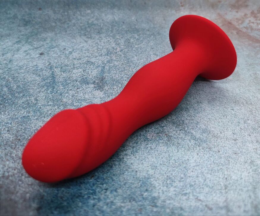 Анальный плаг- фаллоимитатор Loveshop RED 16 * 3.5 см