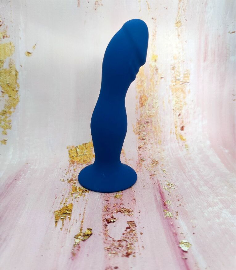 Анальный плаг в форме пениса Loveshop M синий 16*3.5 см