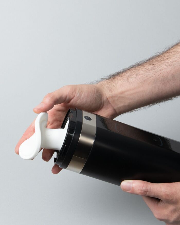 Мастурбатор Kiiroo Onyx 2 Lisa Ann, 10 сжимающихся колец, не надо двигать, теледильдоника