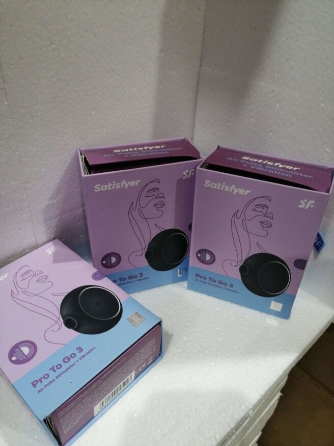 Вакуумный стимулятор Satisfyer Pro To Go 3 Black (мятая упаковка)