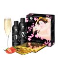 Гель для NURU массажа Shunga Oriental Body-to-Body - Sparkling Strawberry Wine плюс простыня
