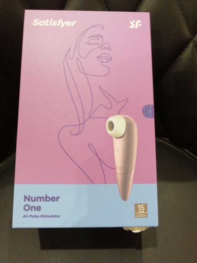 Вакуумный клиторальный стимулятор Satisfyer Number One, на батарейках (мятая упаковка)
