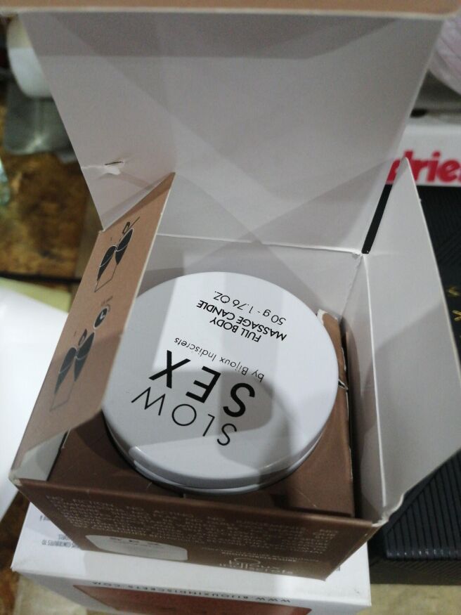 Массажная свеча Bijoux Indiscrets SLOW SEX Massage Candle (50 г) (надорвана упаковка!!!)
