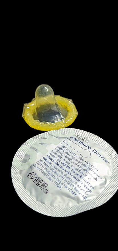 Презервативы ONE Pleasure Dome (анатомические)(по 1 шт)(упаковка может отличаться цветом и рисунком)