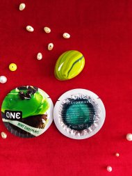 Презервативи ONE Mint Chocolate (ароматизовані) (по 1 шт) (упаковка може відрізнятися кольором та рисом)