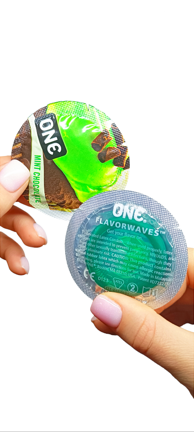 Презервативи ONE Mint Chocolate (ароматизовані) (по 1 шт) (упаковка може відрізнятися кольором та рисом)