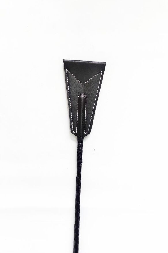 Стек с витой ручкой 46 см Экокожа Bondage Toy Faux Leather Crop