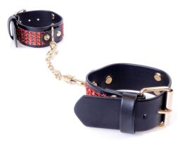 Наручники зі штучної шкіри з кристалами Fetish Boss Series - Handcuffs with cristals Red, BS3300109