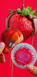 Презервативы ONE Chocolate Strawberry (ароматизированные)(по 1 шт)(упаковка может отличаться цветом