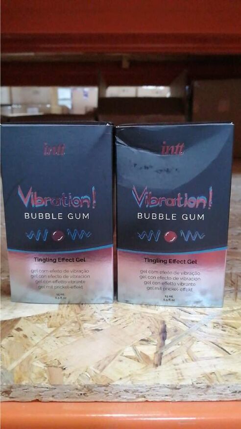 Жидкий вибратор Intt Vibration Bubble Gum (15 мл) (мятая упаковка)