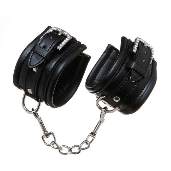 Наручники с уплотнителем  Luxury Fetish Rivet and Style BLACK