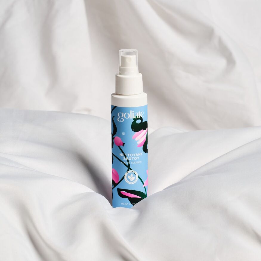 Антибактериальный спрей для игрушек Goliate Nettoyant Sextoy 100 мл, безопасный для тела