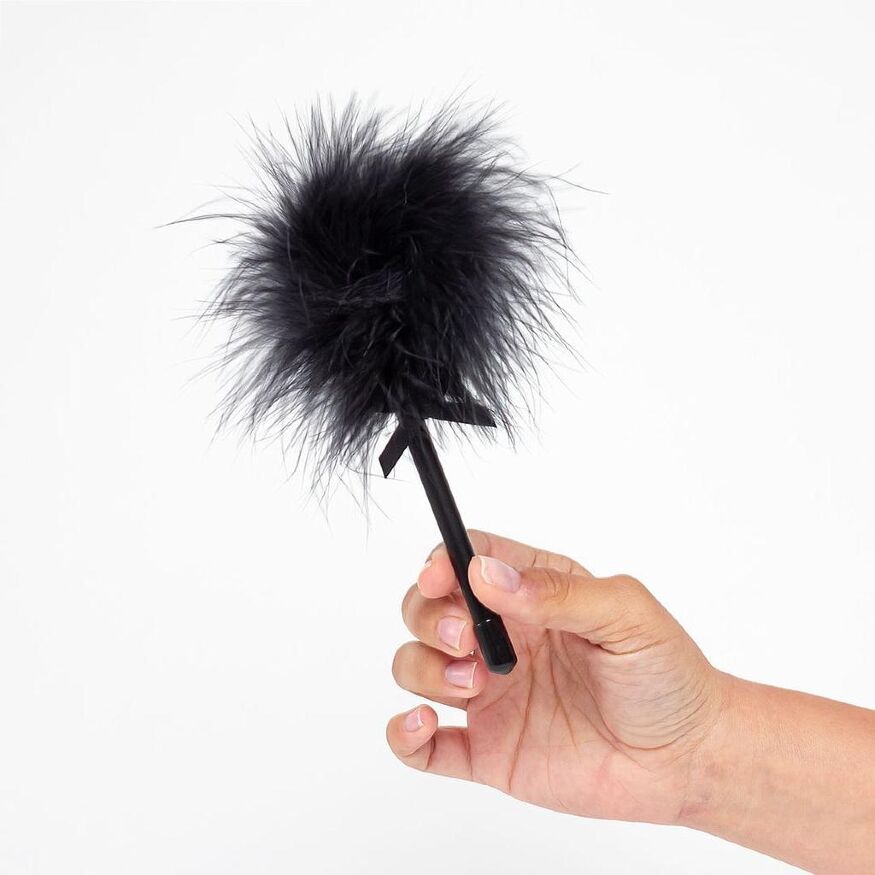 Перышко - Mini Black Feather Tickler