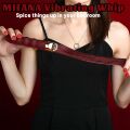 Оригінальна універсальна секс-іграшка 2в1: вібратор та флогер Virbating Flogger