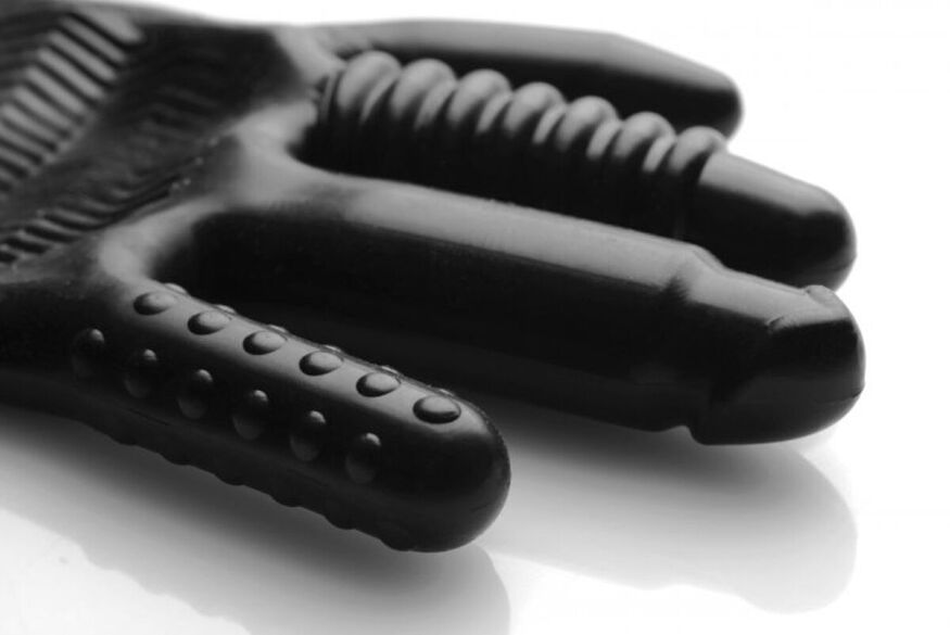 Перчатка с разными текстурами Master Series Pleasure Poker Textured Glove